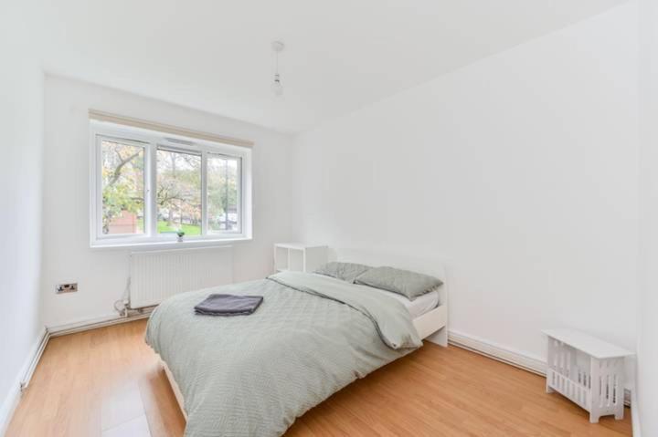 3 Bedrooms Flat Crystal Palace Appartamento